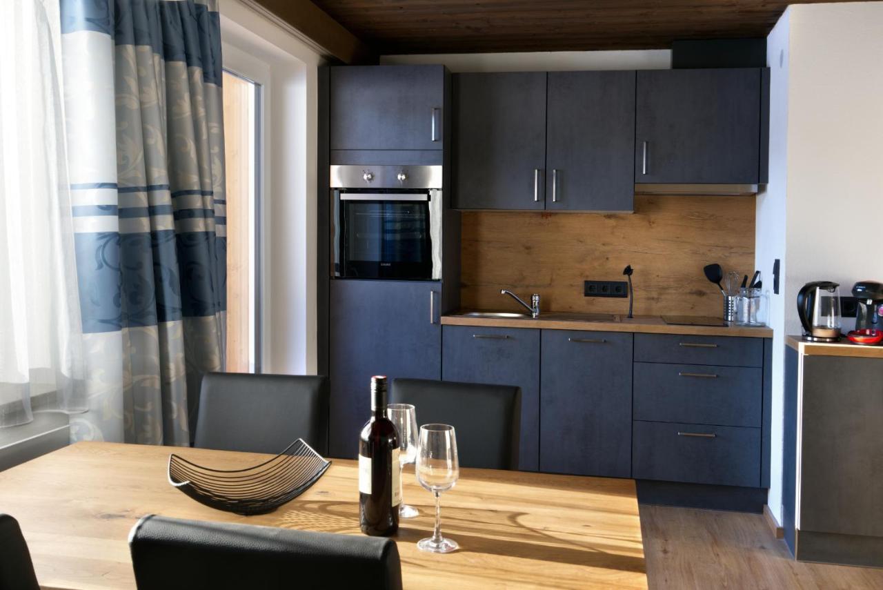 ליוטאש Appartements Wolf מראה חיצוני תמונה